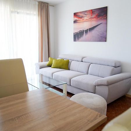דירות אומיסאליי Apartman Lana מראה חיצוני תמונה