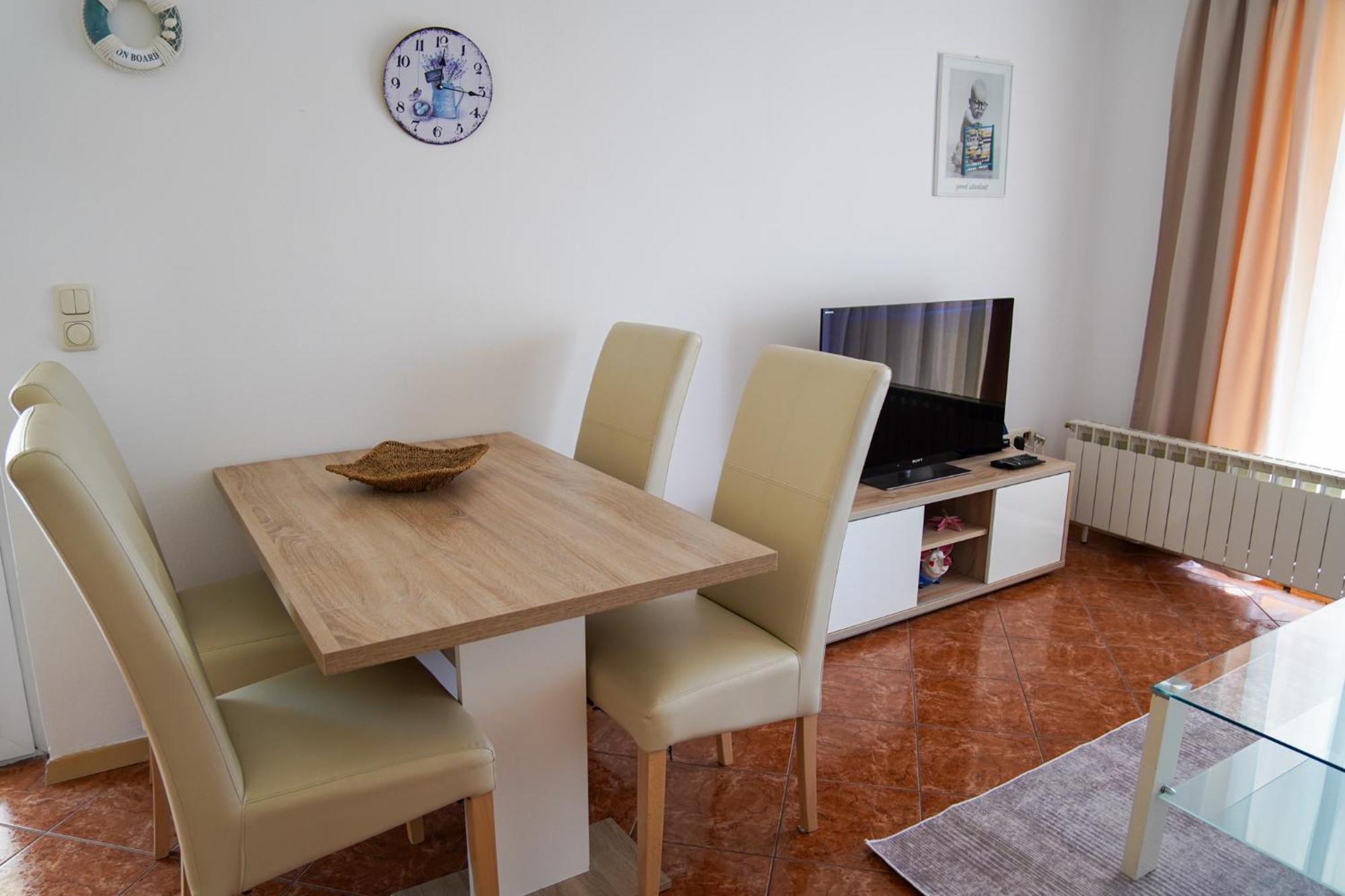 דירות אומיסאליי Apartman Lana מראה חיצוני תמונה